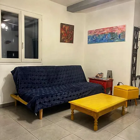 La Galerie Du Peintre Apartment *